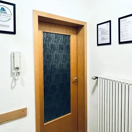 Sap08- Fitter's In Appartement Solingen